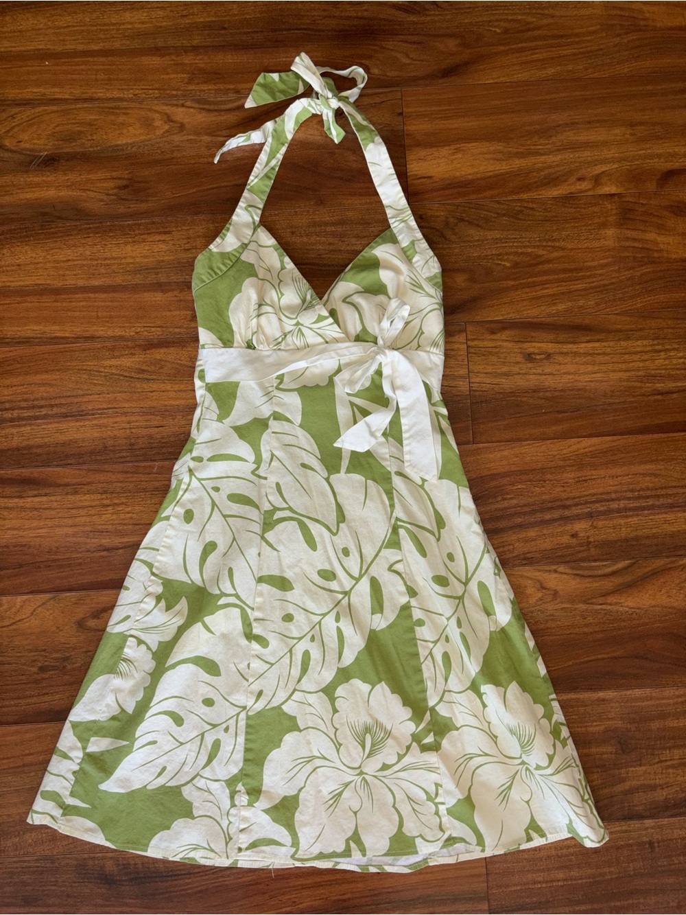 Y2K Trixxi Green and White Floral Halter Dress